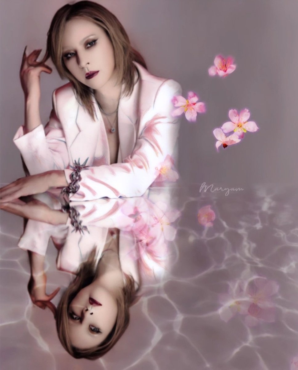 Spring is there 🥰
Admid your busy schedule,don't forget to enjoy the beautiful season!! 🤍🌸💓🎶
Sending you lots of energy
 
#YOSHIKI  <a href="/YoshikiOfficial/">Yoshiki</a>