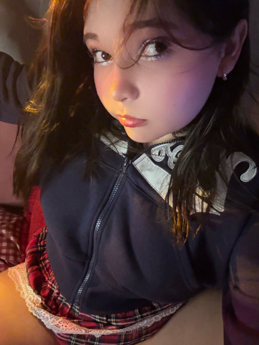 little alice tweet media