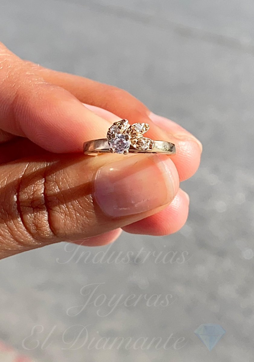 neryzepeda's tweet image. *INDUSTRIAS JOYERAS EL DIAMANTE*
#PARATI#ANILLOS #COMPROMISO #DISEÑOS #EXCLUSIVOS #AMOR #PROMESA 💎💞💍

Productos de Calidad en Oro Blanco/Amarillo/Negro/Rojo/Verde/Rose y en Plata. #Garantizados 💯
Envíos #Gratis en toda #Guatemala y #EstadosUnidos (Preguntar Requisitos)