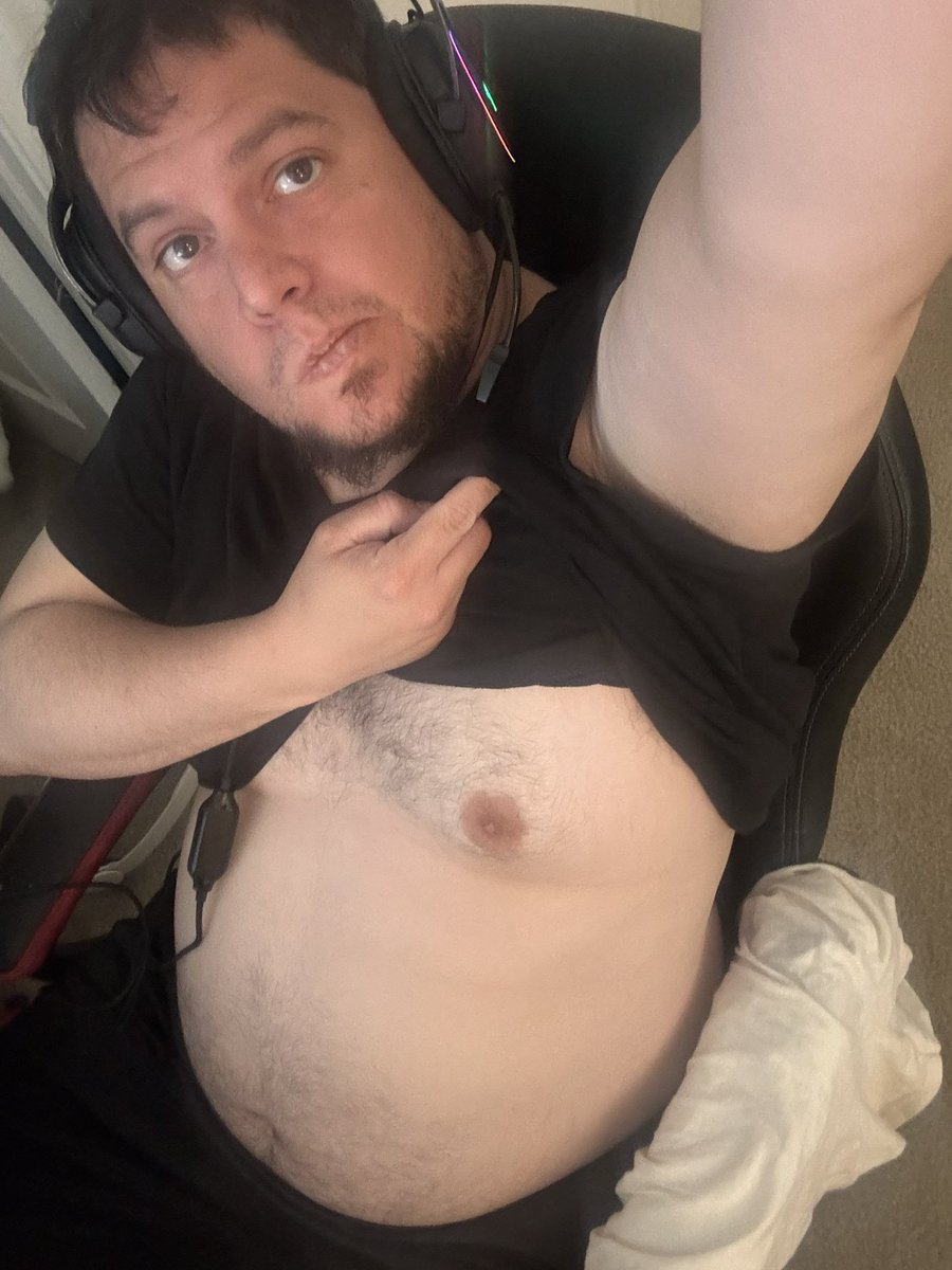 ZeroTheHusky tweet media