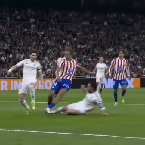 The Touchline | 𝐓 tweet media