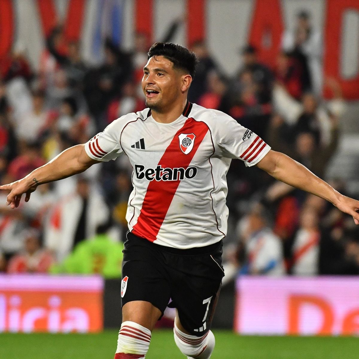 Tobias_RP tweet media