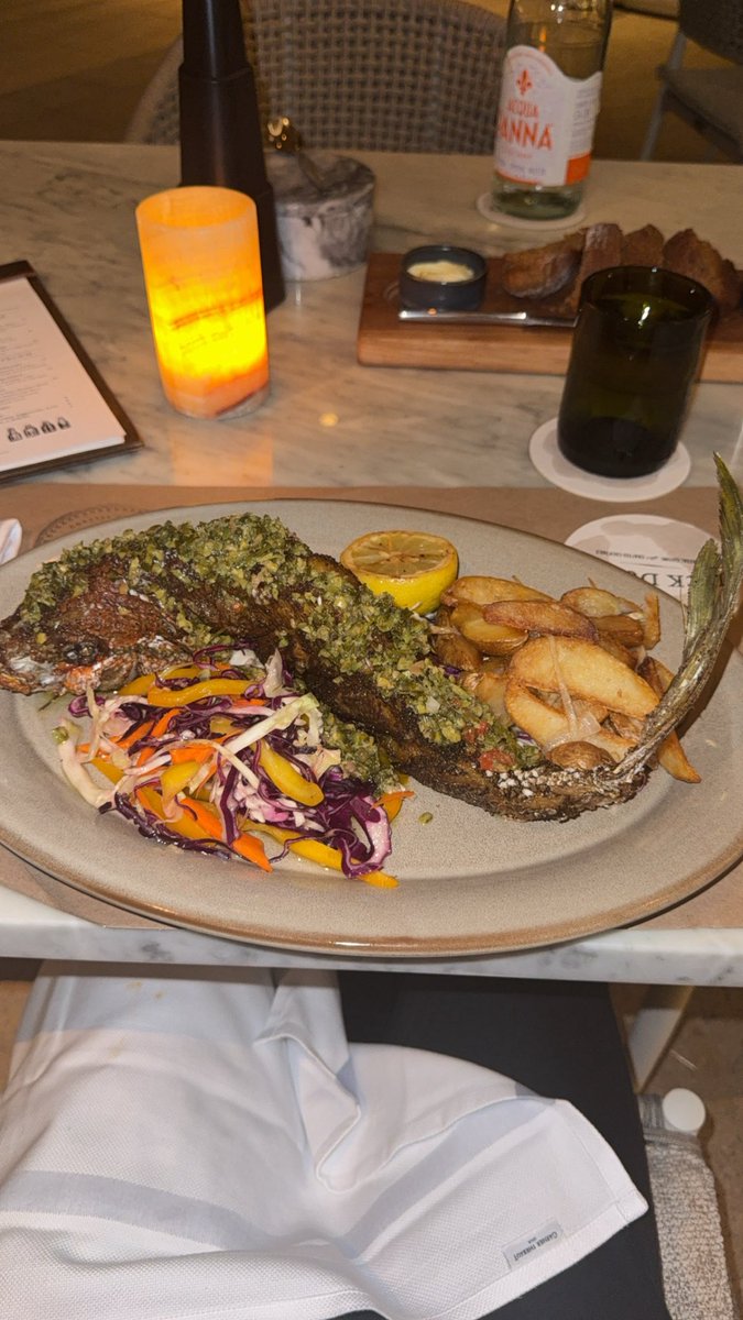layitbythelaws's tweet photo. Doin it now at 24! #ritzcarlton https://t.co/ryZYv9vOki