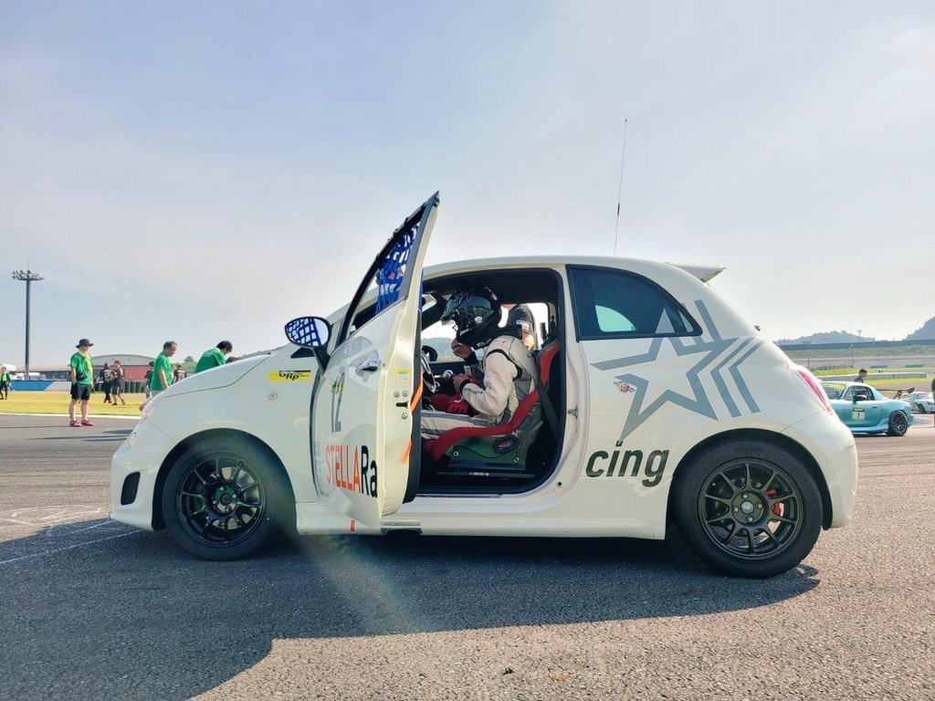 STELLA (ステラ) tweet media