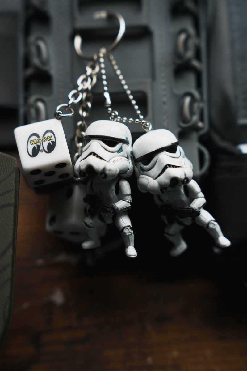 ベルン tweet media