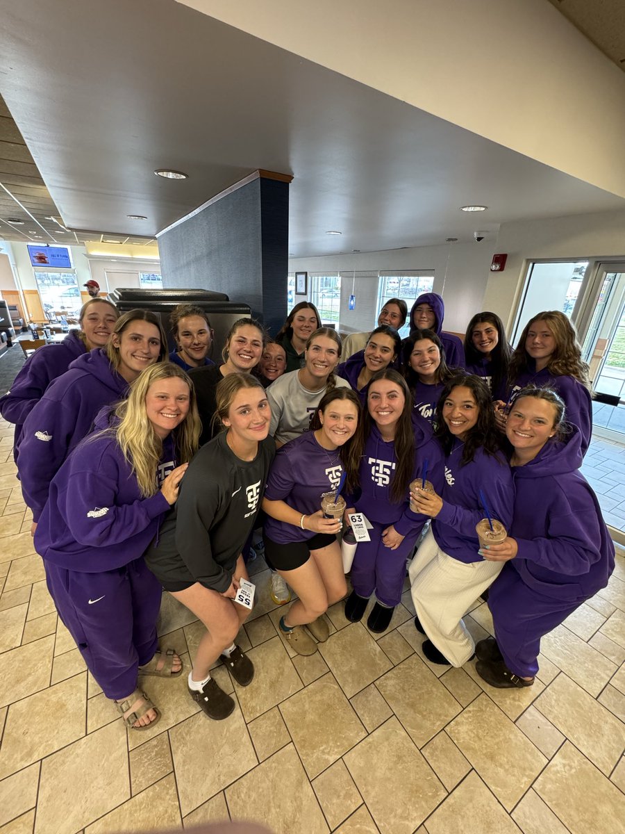 Summit League SWEEP🍦

#RollToms
