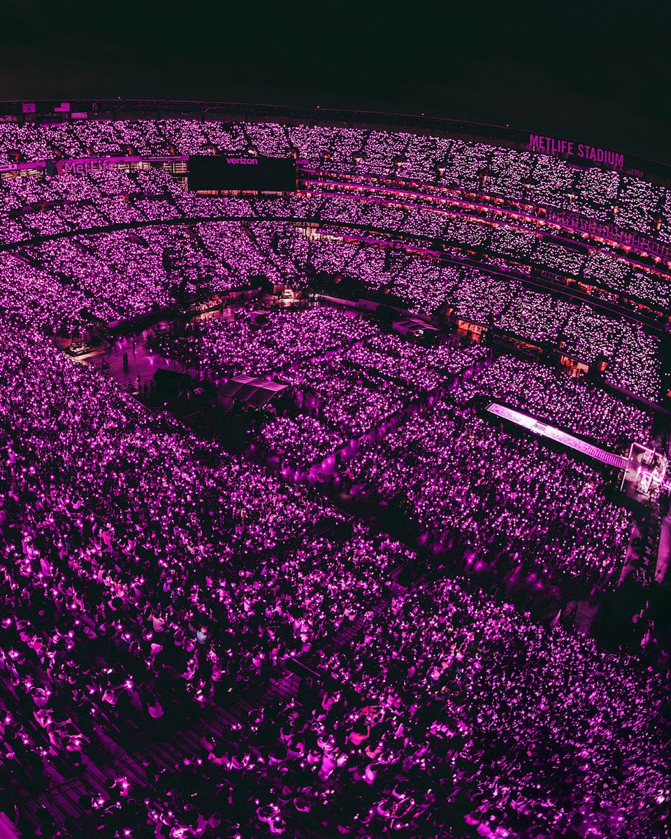 Vic 🐺 tweet media