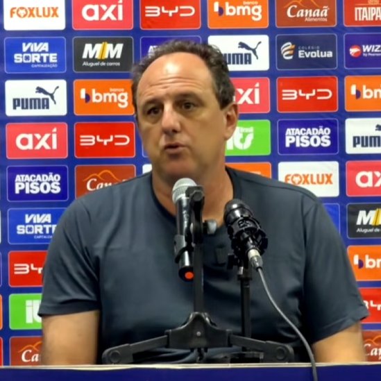 Vou de Bahêa tweet media