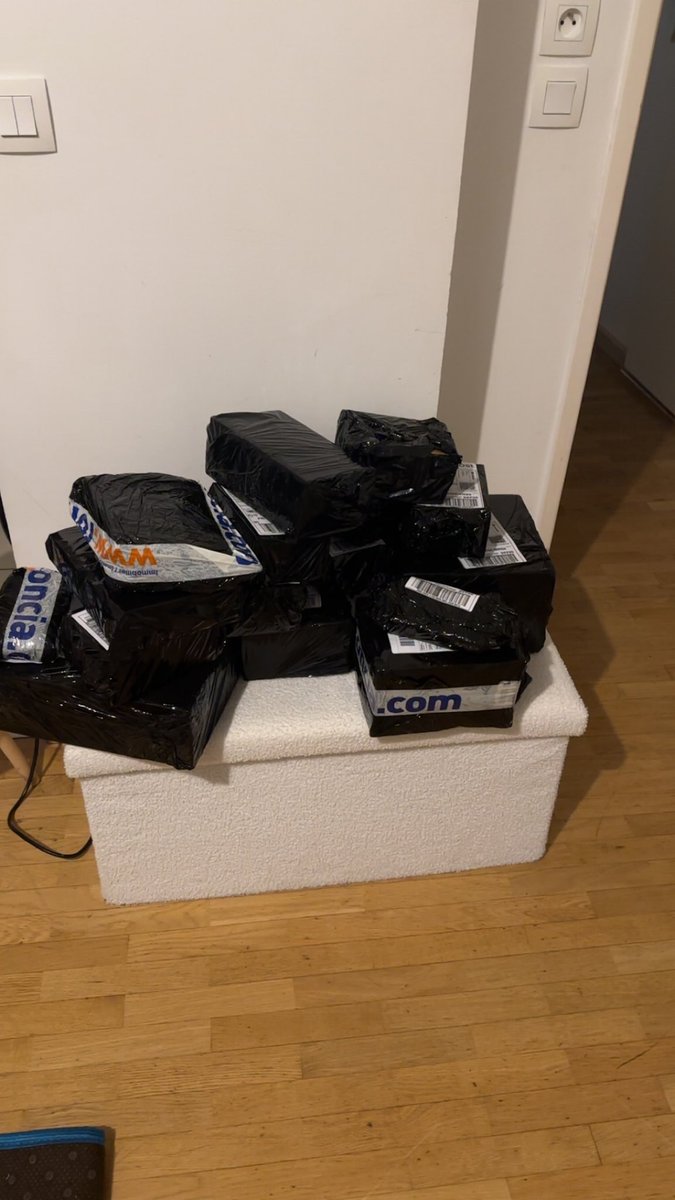 Nabs parfums tweet media