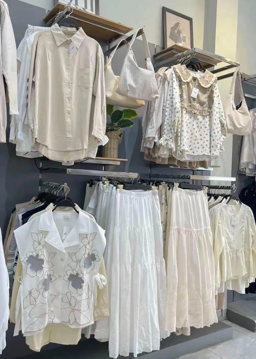 mood swing tweet media