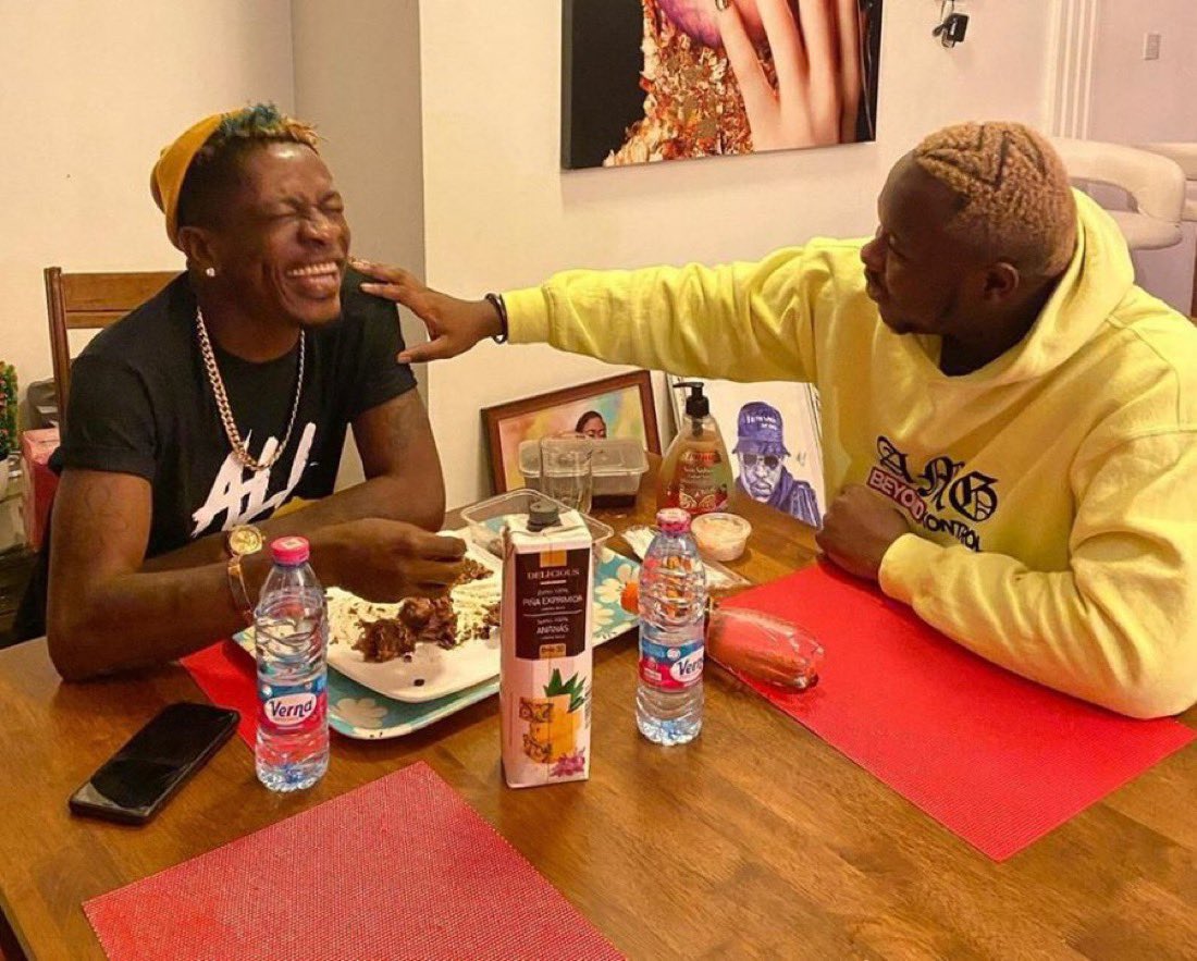 ceiling inspector 👷 tweet media