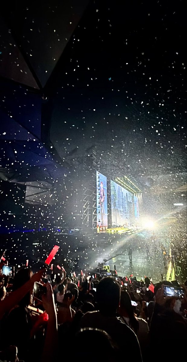 @奔波而霸 tweet media