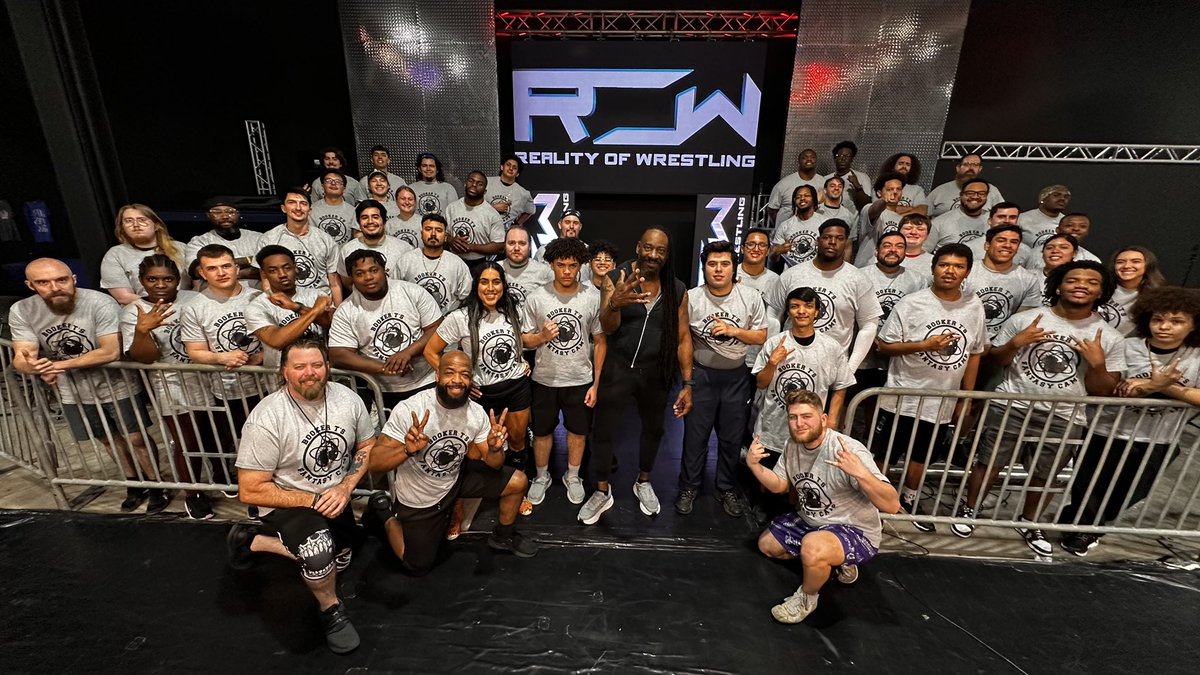 Reality of Wrestling tweet media