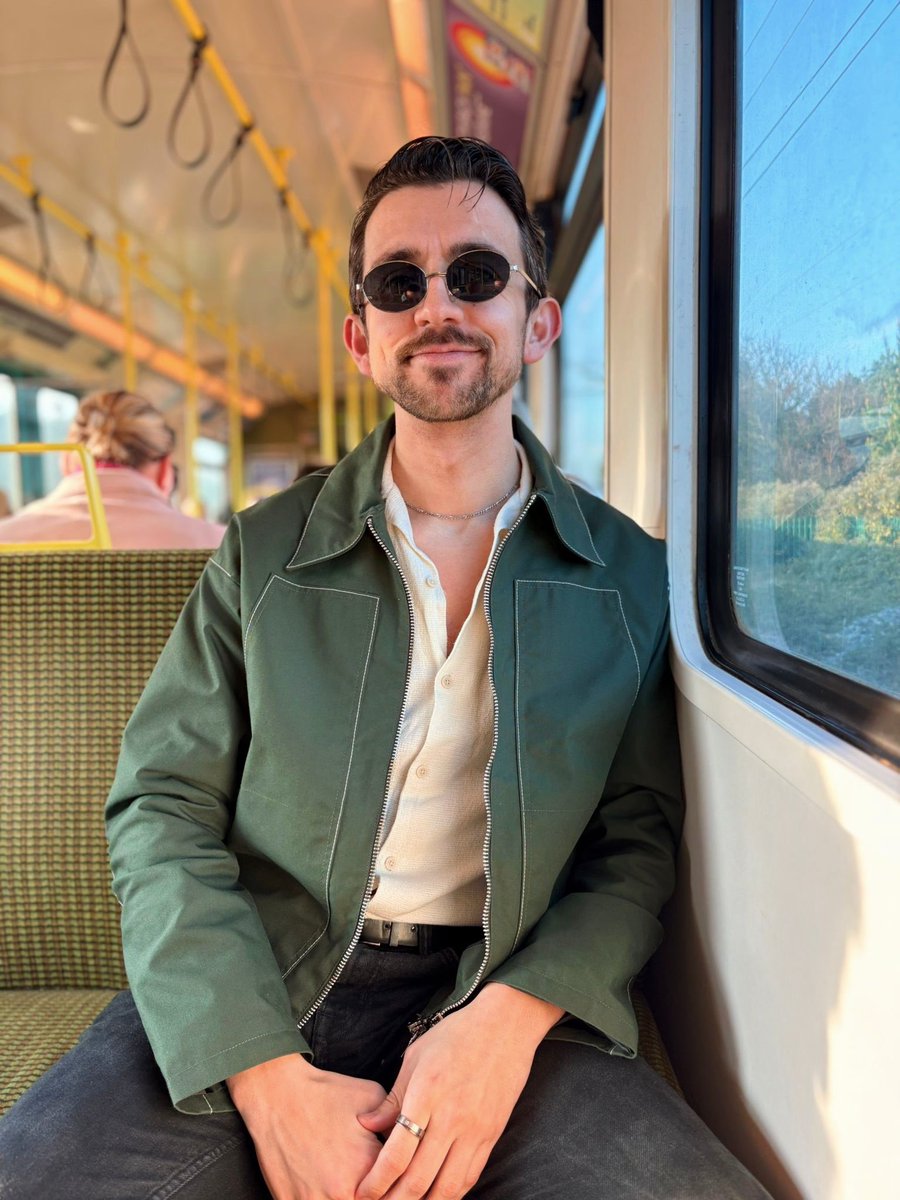 daniel baker. tweet media