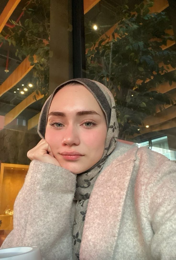 الإعلامية فاطمة الإيرانية tweet media