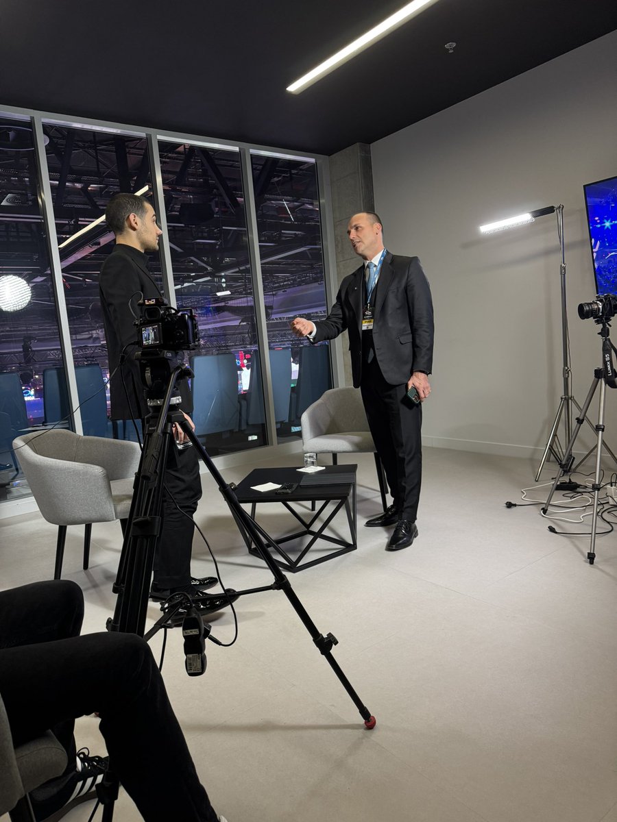 Eduardo Bolsonaro🇧🇷 tweet media