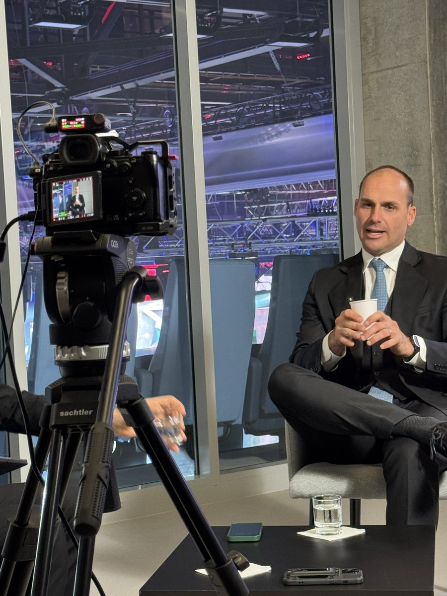 Eduardo Bolsonaro🇧🇷 tweet media