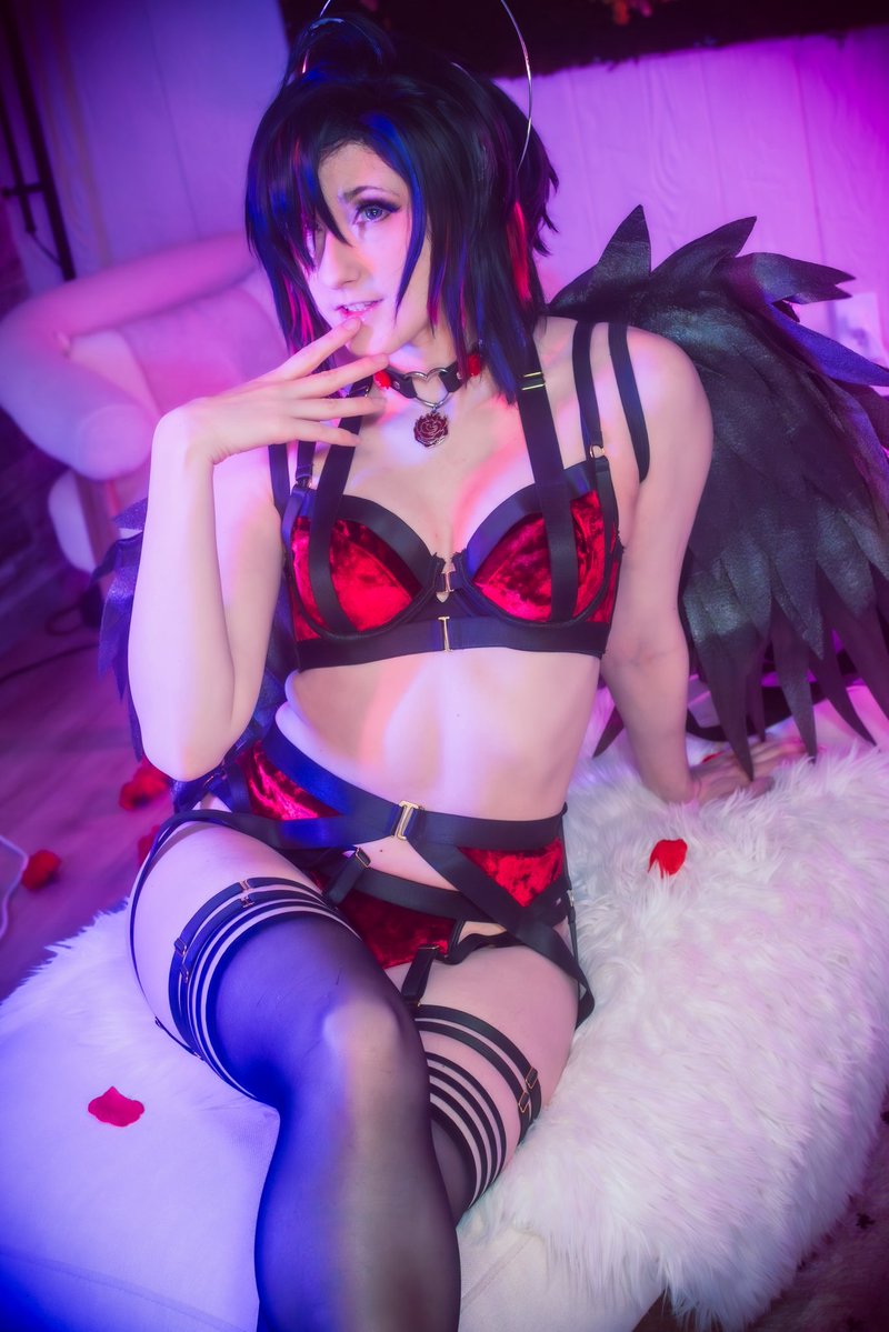 Mango_Loods tweet media