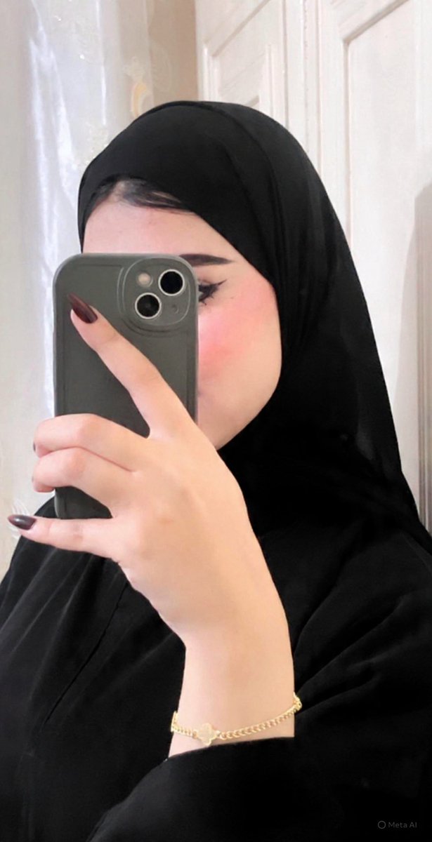 هـِبه tweet media