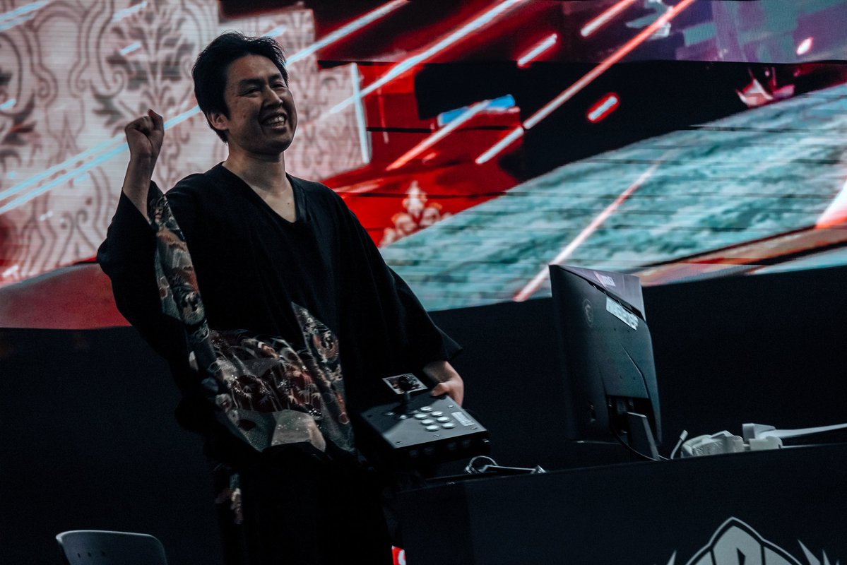 immortal サミット(summit chipp) tweet media