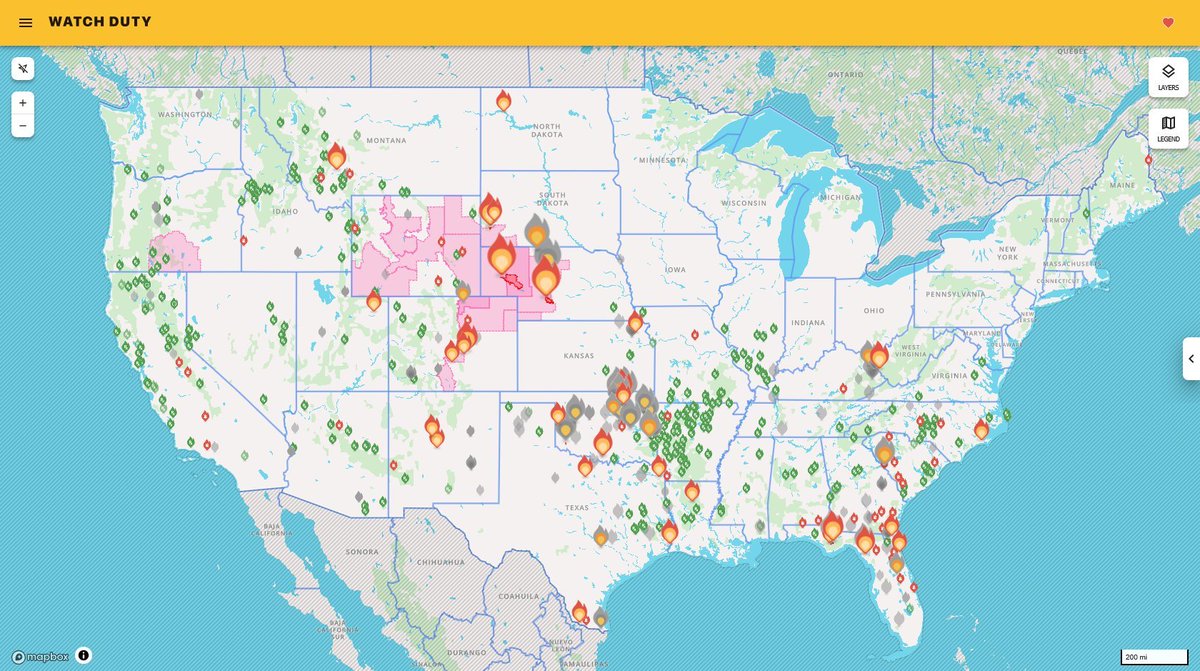 USAS_WW1's tweet image. #fire #wildfires #weather #disasters: Note the map of US fires on March 18 versus now... Green shows prescribed burns (to clear underbrush, etc.). Pink = Red flag warnings for high winds. But other fires are affecting Nebraska, Oklahoma, Texas, Florida, Alabama, Georgia, etc.
