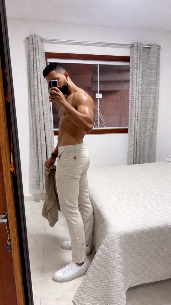 Amante da Rihanna tweet media