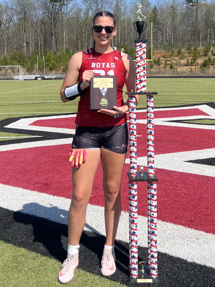 vicky_21q's tweet photo. Victoria “Vicky” Quintana | 2027 | Carolina Royas | Civil War Tournament | Offensive MVP https://t.co/8aYc0FOFuL