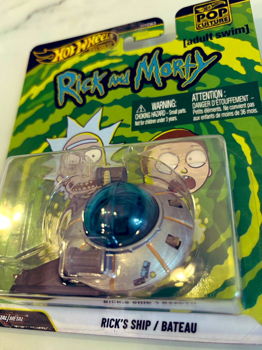 MIKO__RIN's tweet photo. ねぐ様！！GETできました〜🛸🛸
リックアンドモーティ、イカれた🧠アニメでおもしろいですよ！！ネトフリで見れますw https://t.co/Js1aERbCKh