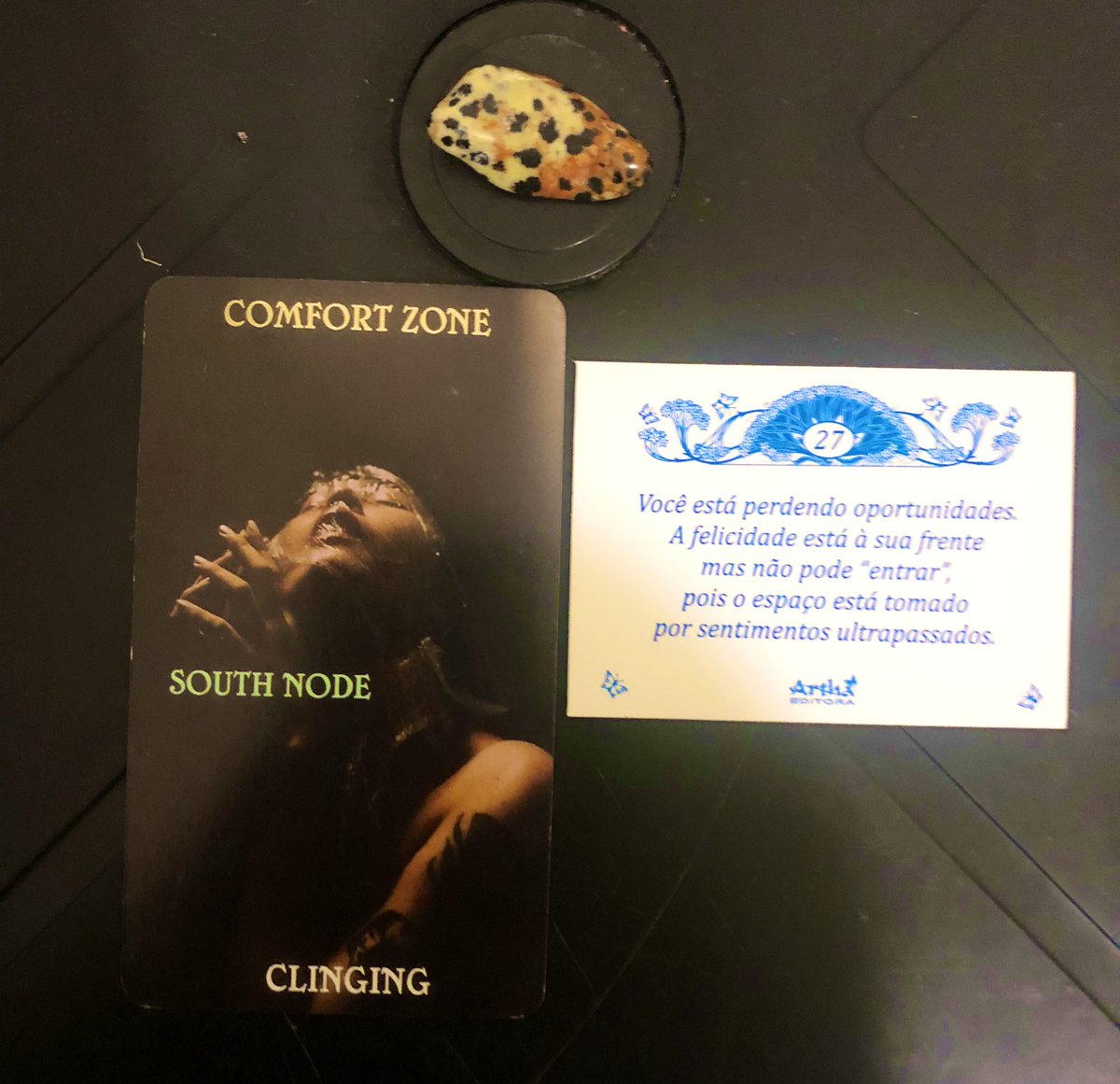 Madame Oracle Lunar🪞✨ tweet media