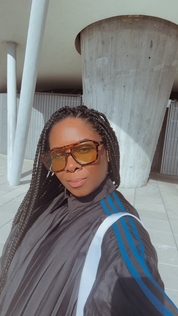 La Jefa con la salsa tweet media