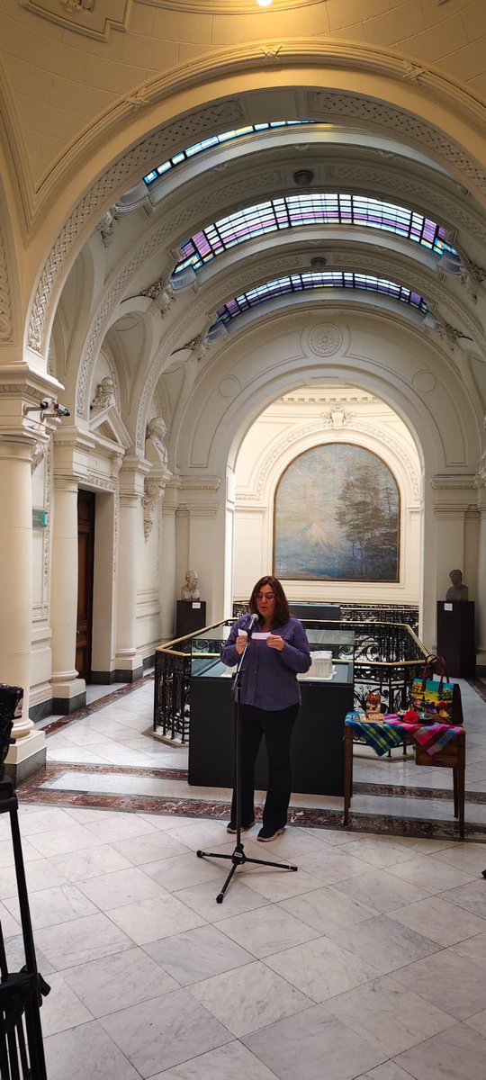 Adriana M Ru CR tweet media