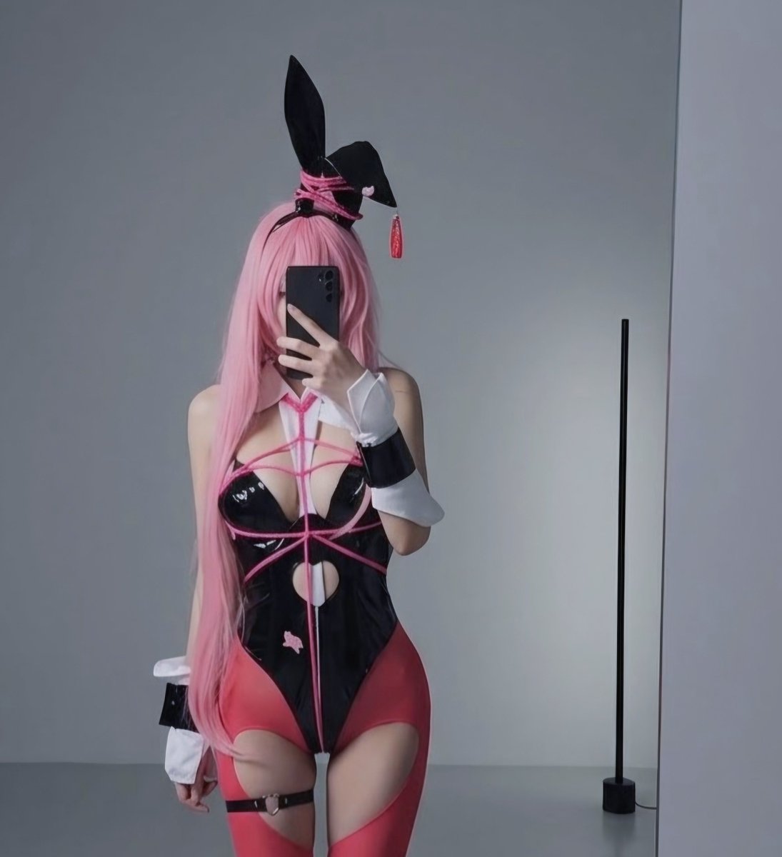 보라를보라 tweet media