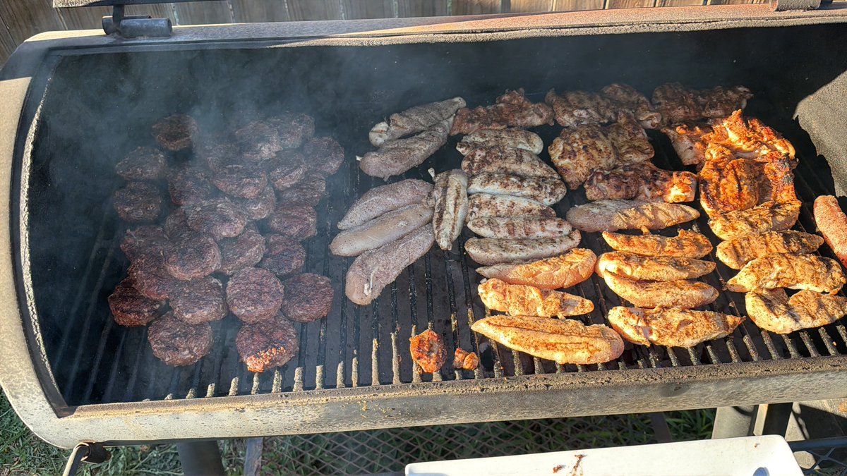 Coach Irvin 🌵 tweet media