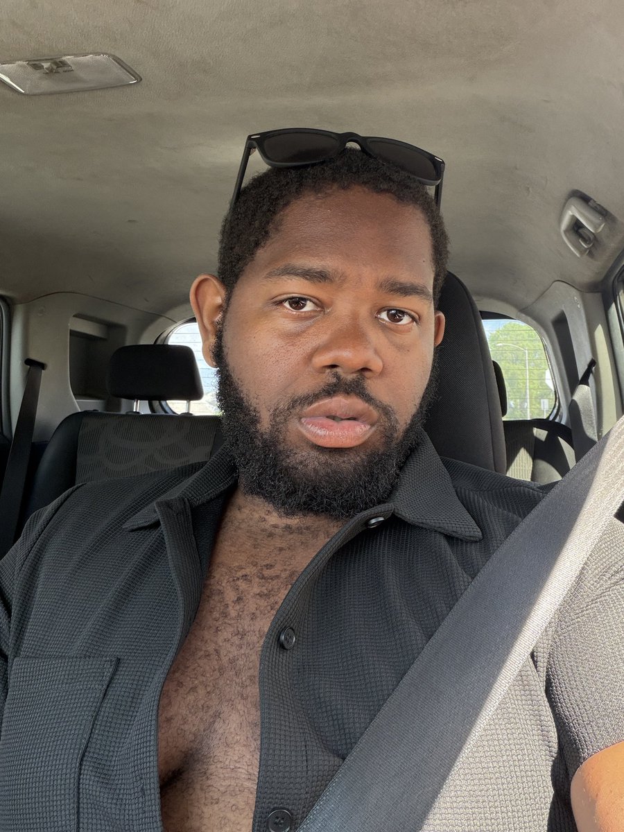 flo 🩵 tweet media