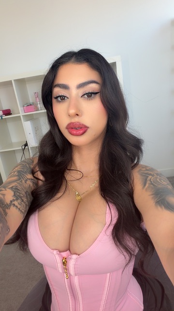 Maria Agredano 🎀 tweet media