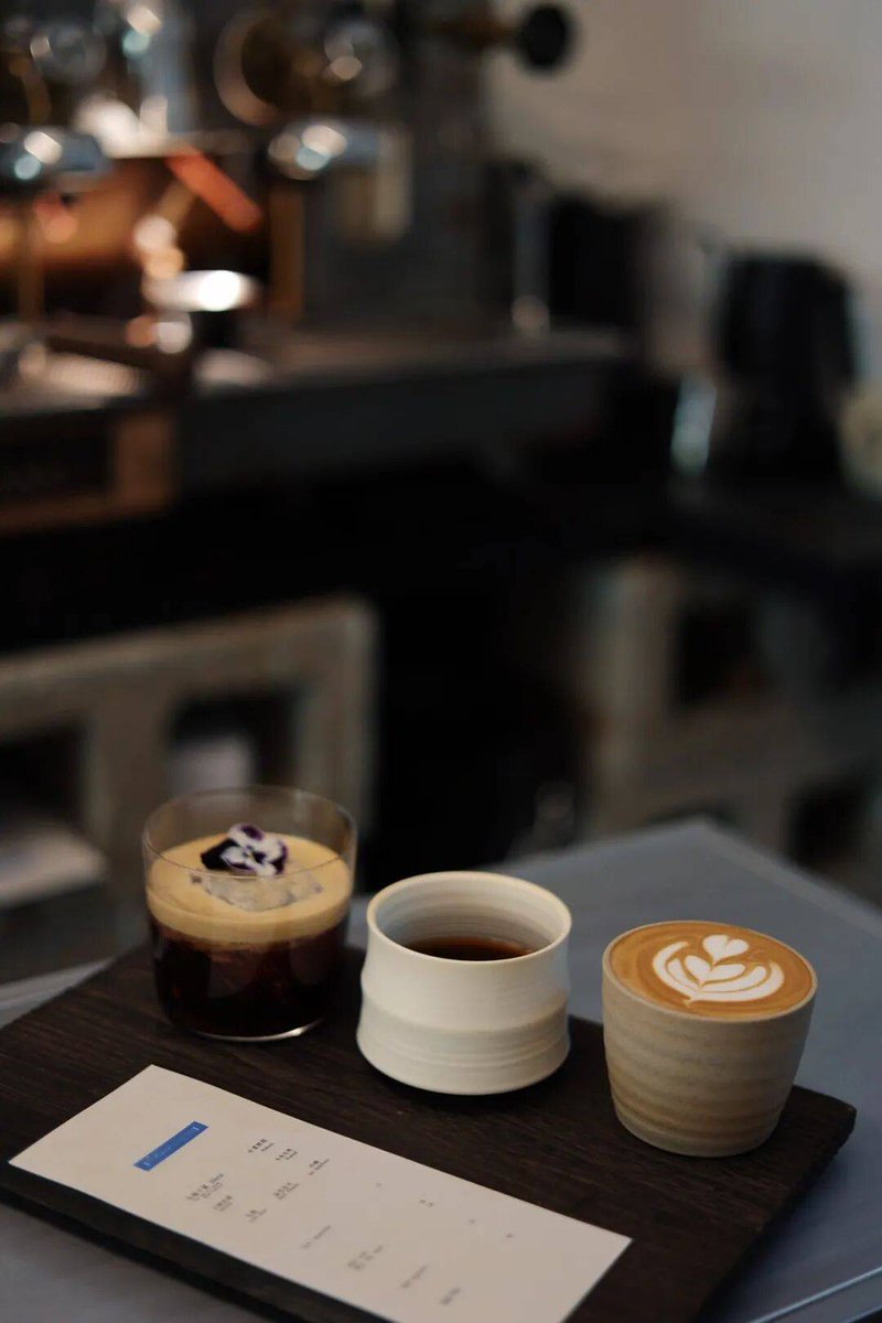 ajka1996 tweet media