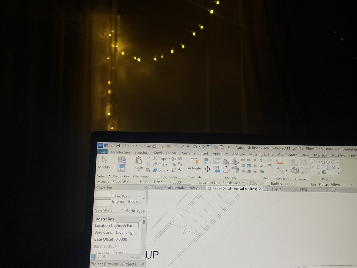 داريــن tweet media