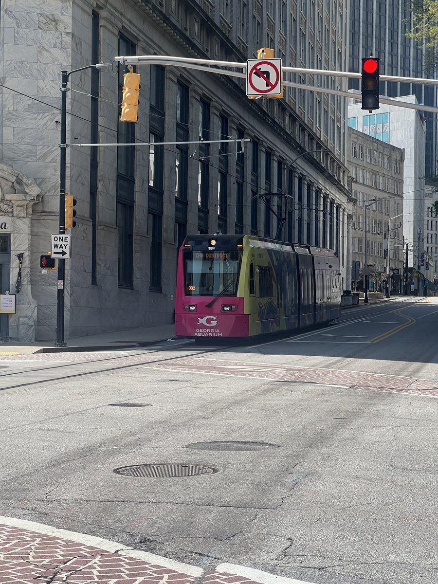 Eric Phillips tweet media