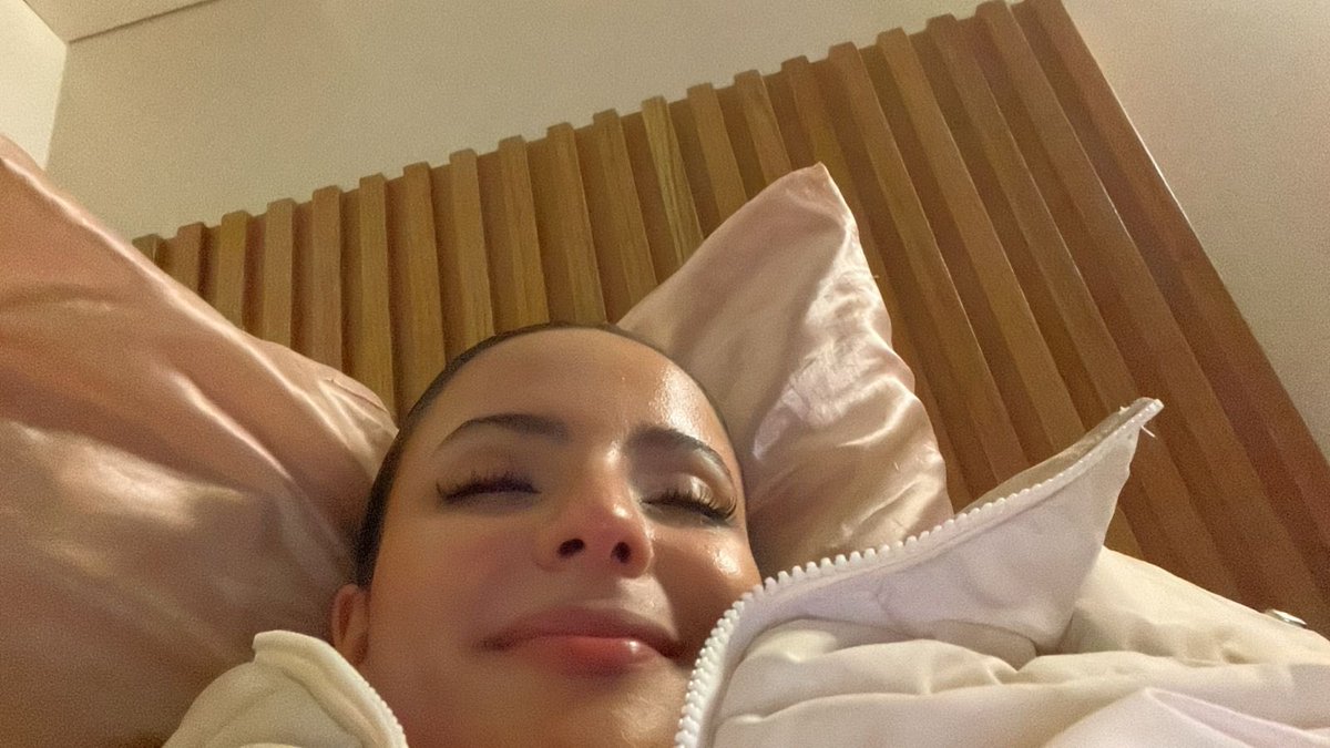 malak ♡ ‧₊˚ ⋅ ౨ৎ ‧₊ .ᐟ tweet media