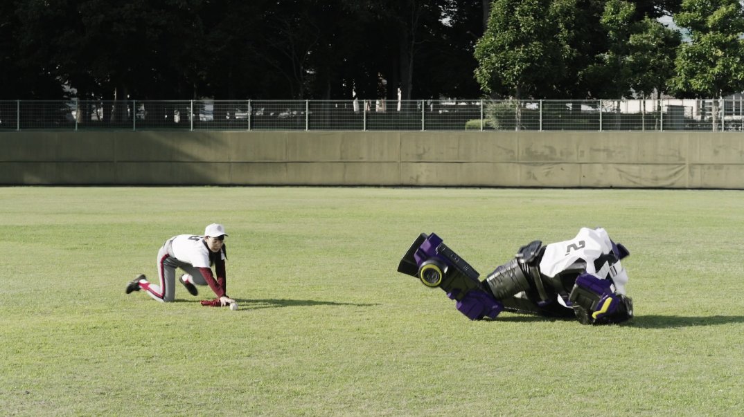 peluche itasha tweet media