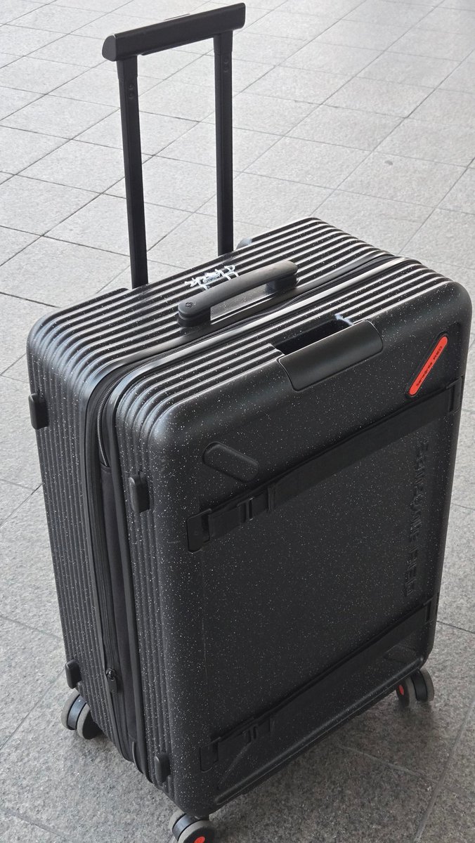 후리 フリ tweet media