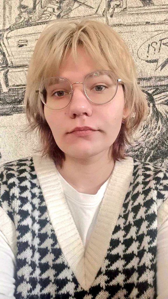 Genteel Girl tweet media