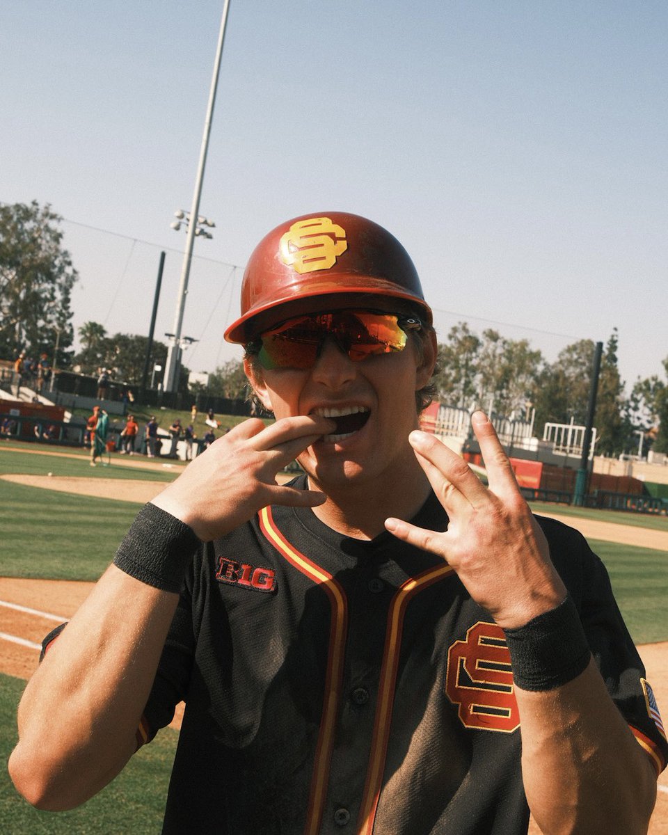 USC_Baseball's tweet photo. eating W's ✌️ https://t.co/6qtqUqqt8E