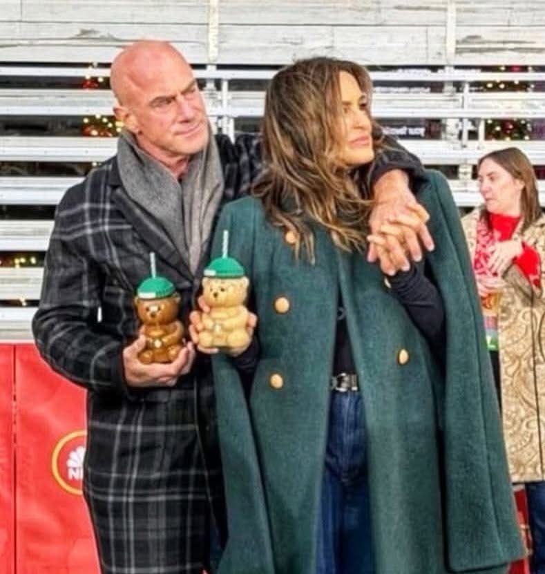 Detective EO tweet media