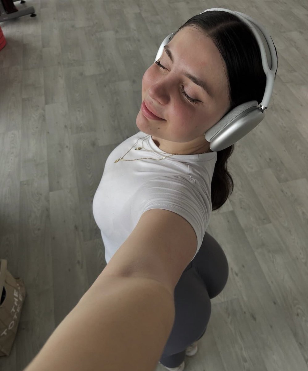 Eriyanaronan tweet media