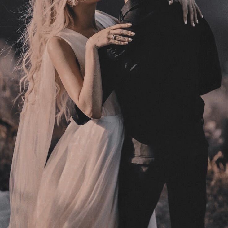 Lord_0f_Shadow's tweet photo. 𝑭𝒐𝒓 𝒂𝒔 𝒍𝒐𝒏𝒈 𝒂𝒔 𝒕𝒉𝒆 𝒔𝒖𝒏 𝒔𝒆𝒕𝒔 𝒂𝒏𝒅 𝒕𝒉𝒆 𝒎𝒐𝒐𝒏 𝒓𝒊𝒔𝒆𝒔 𝒊𝒕 𝒊𝒔 𝒚𝒐𝒖 𝒕𝒉𝒂𝒕 𝒊 𝒘𝒂𝒏𝒕
𝒊𝒏 𝒂𝒍𝒍 𝒐𝒇 𝒎𝒚 𝒕𝒐𝒎𝒐𝒓𝒓𝒐𝒘𝒔

#SeductiveSunday https://t.co/kC9ZNUYa7r