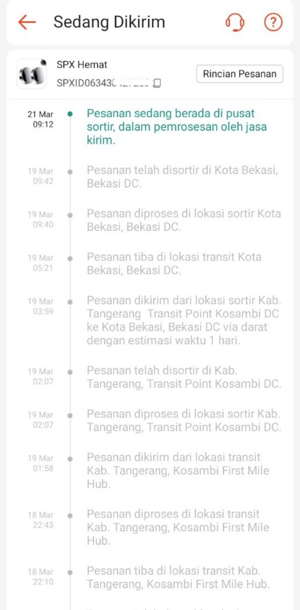 davidsignn's tweet photo. SEMAKIN PARAH EXPEDISI DARI @ShopeeCare @ShopeeID TANGGAL RESI DI APK MEREKA TIDURRRRRRRRRR.... KALAU TIDAK NIAT MAU KIRIM PAKET PEMBELI, MENDING TIDAK USAH DI KIRIM. 
APA SULIT KAH UPDATE RESI ITU SETIAP TANGGALNYA? 🤔 
JANGAN BERALASAN PENUH DIGUDANG, MACET DIJALAN. LAMBAT LOE https://t.co/uqevK2A7T1