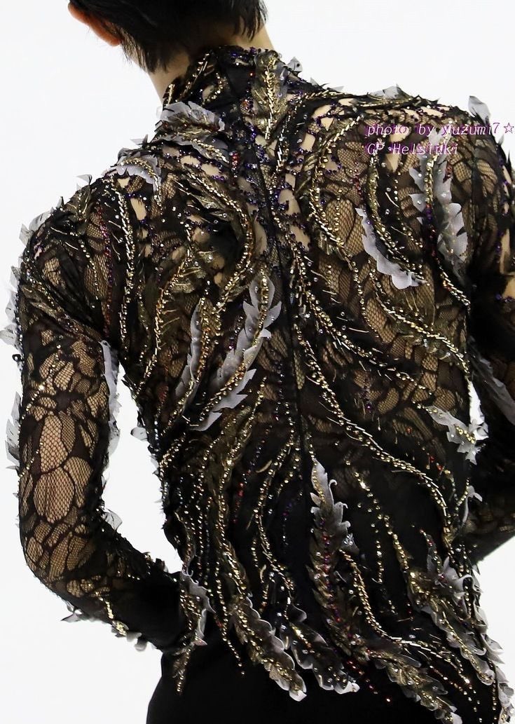 Seeing inspired designs around reminded me of how absolutely goated this costume was literally the best 2xOGM comeback that Satomi could have possibly produced