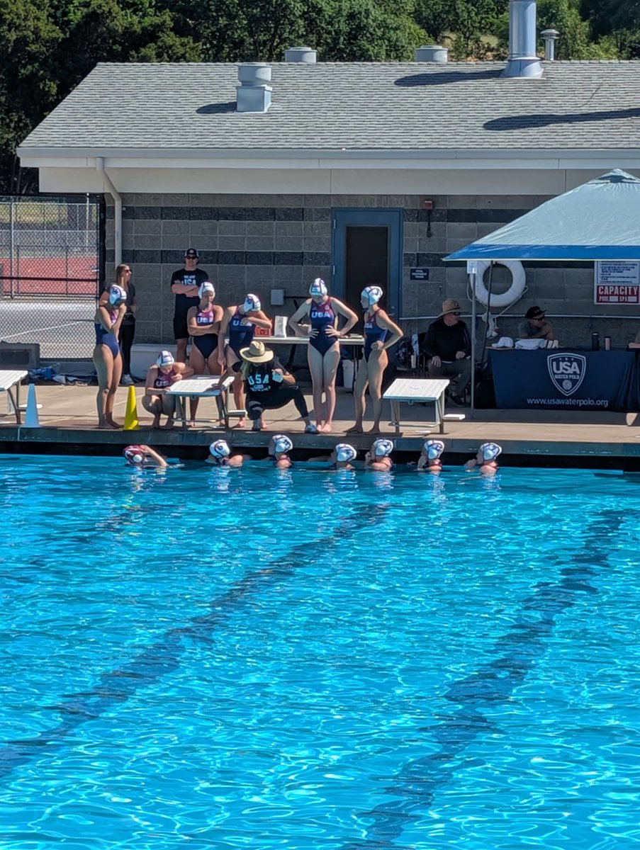 LexiForest2028's tweet photo. What a trip! PSW Blue ended up 3-2. The best group of girls 💙 ❤️ . Thank you Coaches. @USAWP @usawpODP 

#waterpolo 
#girlswaterpolo 
#waterpololife https://t.co/5PsxdDwZVN