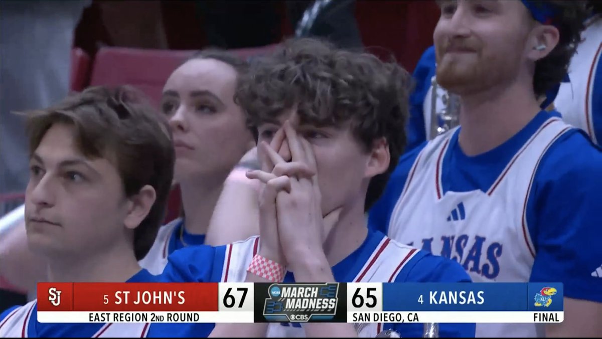 FOX College Hoops tweet media